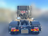 UDトラックスクオントレーラーヘッド（トラクターヘッド）大型（10t）[写真02]