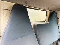 三菱ふそうキャンターアルミバン小型（2t・3t）[写真26]