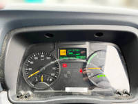 三菱ふそうキャンターアルミバン小型（2t・3t）[写真29]