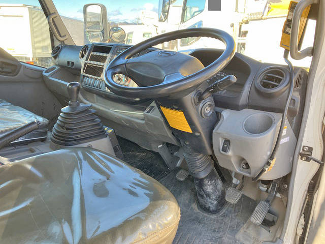 日野デュトロローダーダンプ小型（2t・3t）[写真35]