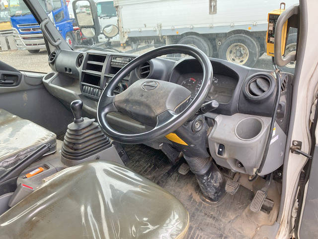 日野デュトロローダーダンプ小型（2t・3t）[写真35]