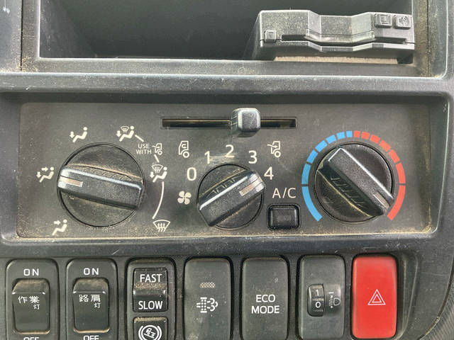 日野デュトロローダーダンプ小型（2t・3t）[写真38]