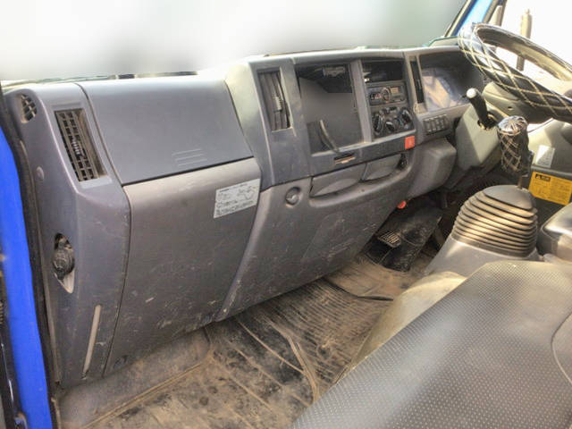 いすゞエルフダンプ小型（2t・3t）[写真24]