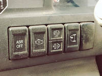 いすゞエルフダンプ小型（2t・3t）[写真28]