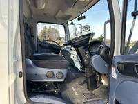 日野レンジャーセルフクレーン4段増トン（6t・8t）[写真30]