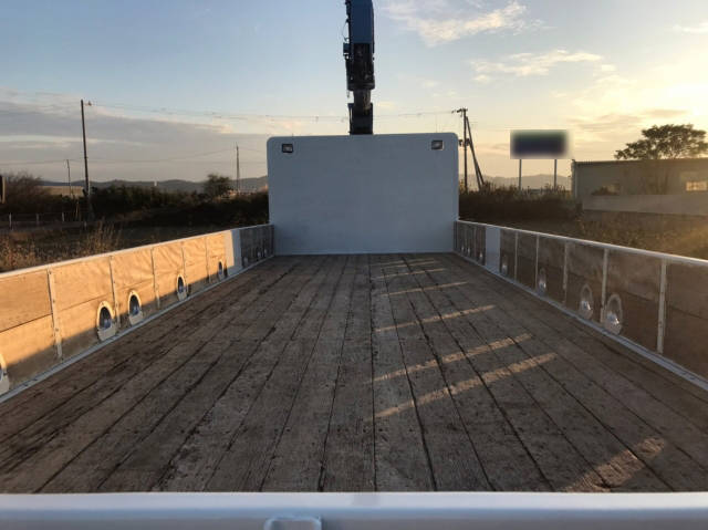 三菱ふそうスーパーグレートクレーン5段大型（10t）[写真18]