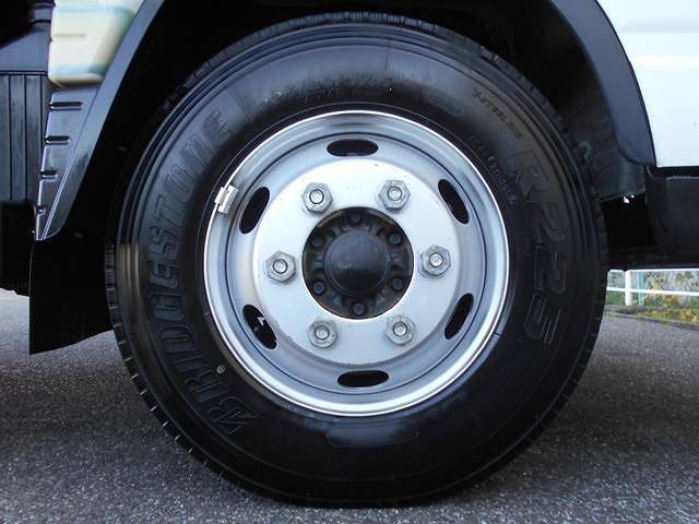 三菱ふそうキャンターセーフティローダー小型（2t・3t）[写真20]