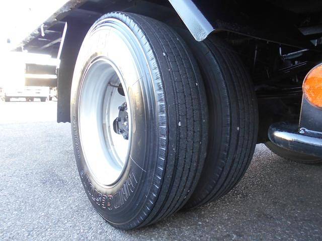 三菱ふそうキャンターセーフティローダー小型（2t・3t）[写真21]