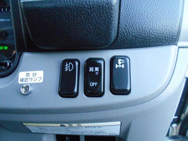 三菱ふそうキャンターセーフティローダー小型（2t・3t）[写真30]