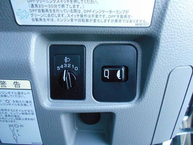 三菱ふそうキャンターセーフティローダー小型（2t・3t）[写真32]