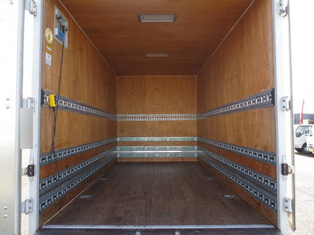 日野デュトロアルミバン小型（2t・3t）[写真10]
