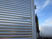 日野デュトロアルミバン小型（2t・3t）[写真18]