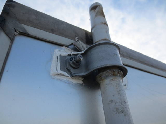 日野デュトロアルミバン小型（2t・3t）[写真21]