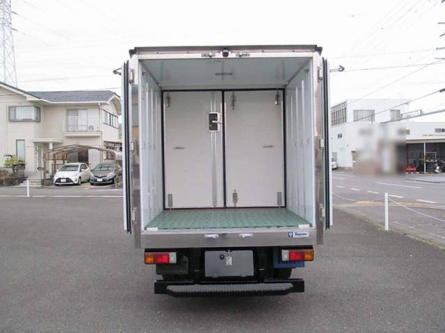 日野デュトロ冷凍車（冷蔵車）小型（2t・3t）[写真05]