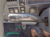 いすゞフォワードコンテナ専用車中型（4t）[写真25]