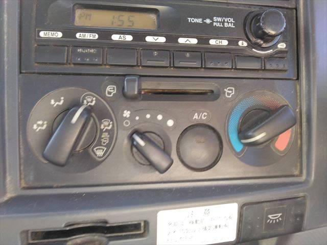 いすゞフォワードコンテナ専用車中型（4t）[写真28]