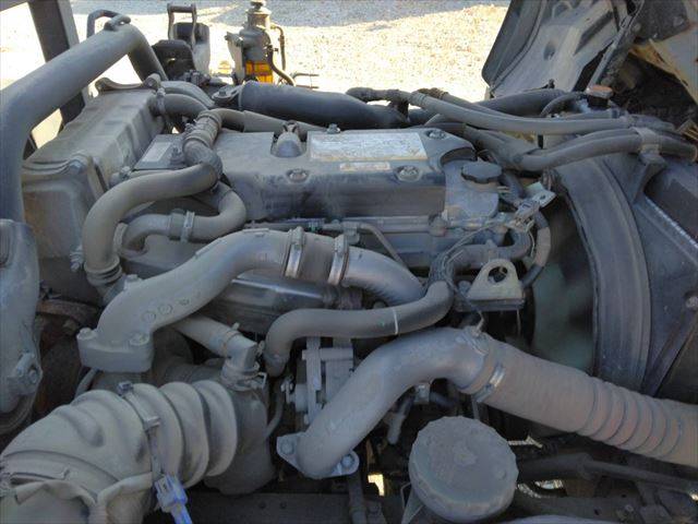 いすゞフォワードコンテナ専用車中型（4t）[写真37]