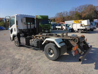 いすゞフォワードコンテナ専用車中型（4t）[写真05]