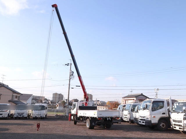 三菱ふそうキャンタークレーン4段小型（2t・3t）[写真13]