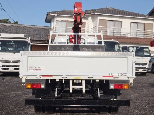 三菱ふそうキャンタークレーン4段小型（2t・3t）[写真07]