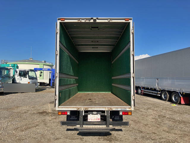 三菱ふそうキャンターアルミバン小型（2t・3t）[写真11]