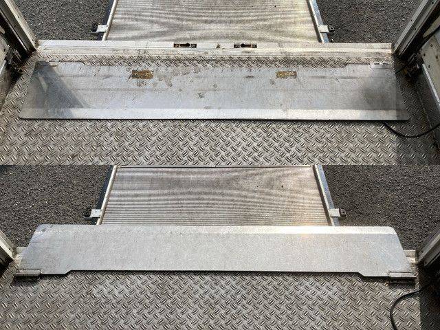 いすゞエルフ冷凍車（冷蔵車）小型（2t・3t）[写真12]