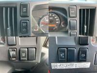 いすゞエルフ冷凍車（冷蔵車）小型（2t・3t）[写真36]