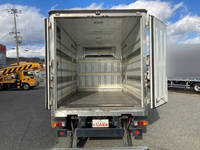 いすゞエルフ冷凍車（冷蔵車）小型（2t・3t）[写真09]