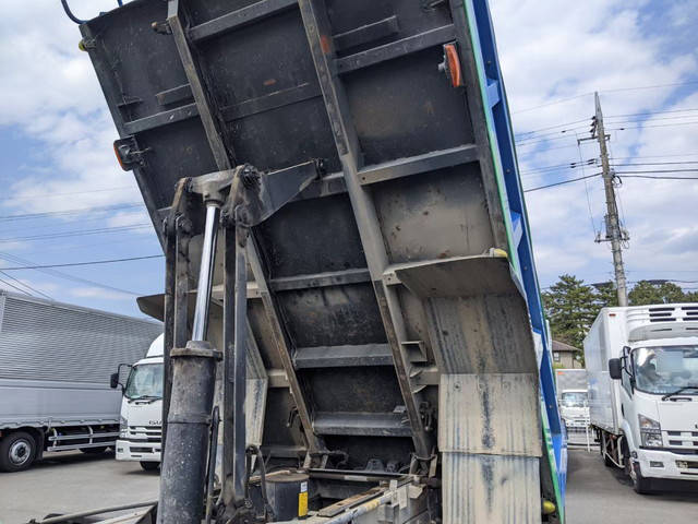 三菱ふそうファイターダンプ増トン（6t・8t）[写真13]
