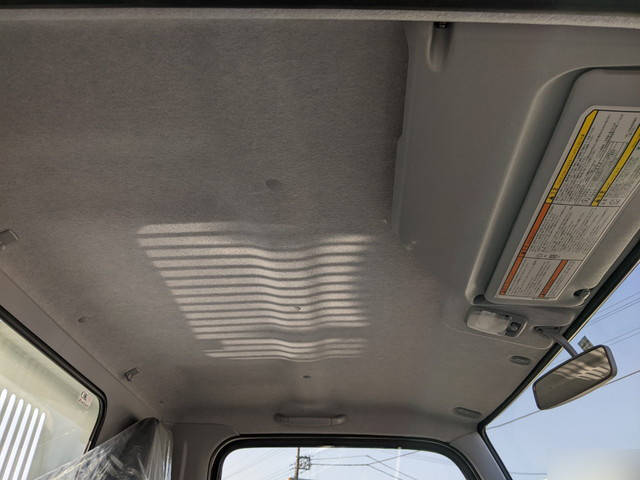 三菱ふそうキャンターダンプ小型（2t・3t）[写真19]