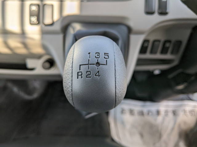 三菱ふそうキャンターダンプ小型（2t・3t）[写真21]