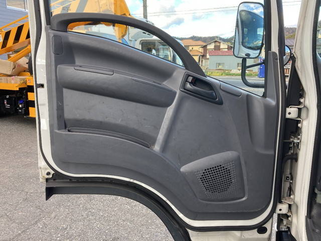 いすゞエルフクレーン4段小型（2t・3t）[写真27]