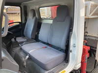 いすゞエルフクレーン4段小型（2t・3t）[写真29]