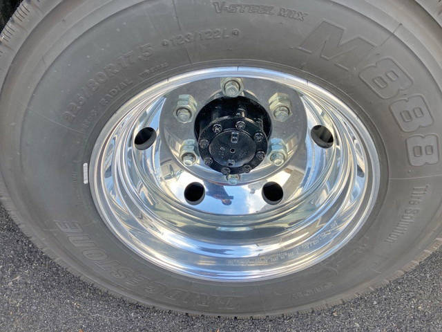 いすゞエルフクレーン4段小型（2t・3t）[写真16]