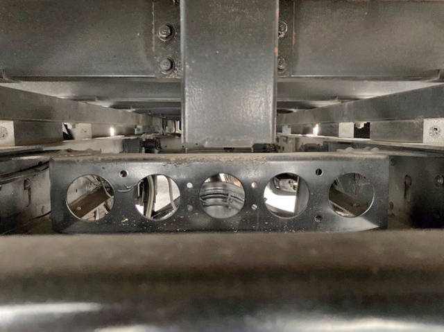 いすゞエルフクレーン4段小型（2t・3t）[写真20]