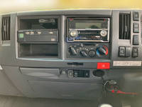 いすゞエルフクレーン4段小型（2t・3t）[写真32]