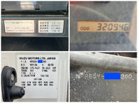 いすゞエルフクレーン4段小型（2t・3t）[写真39]