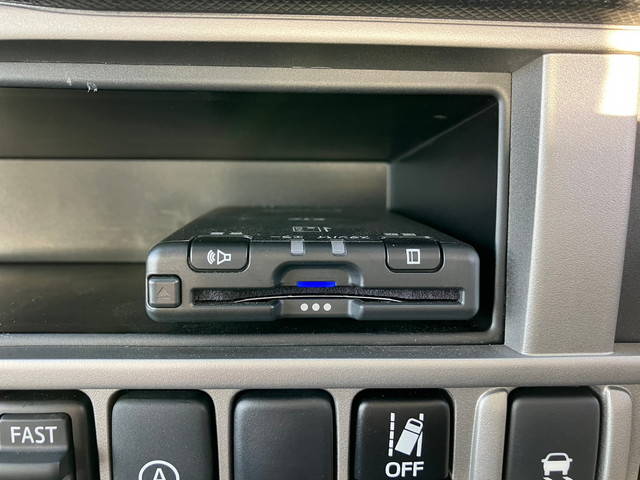 日野デュトロローダーダンプ小型（2t・3t）[写真32]