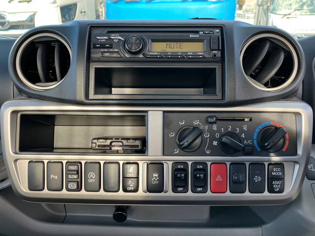 日野デュトロローダーダンプ小型（2t・3t）[写真33]