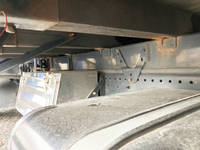 いすゞフォワードクレーン4段増トン（6t・8t）[写真15]