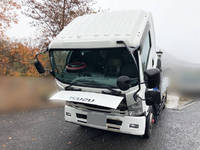 いすゞフォワードクレーン4段増トン（6t・8t）[写真06]