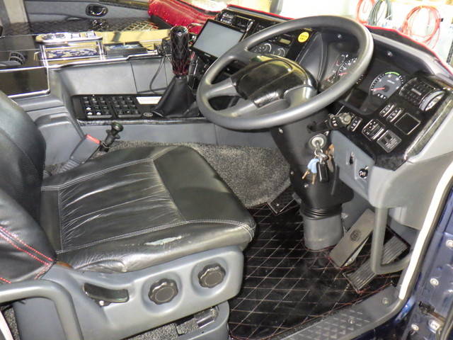 三菱ふそうスーパーグレートアルミブロック大型（10t）[写真06]