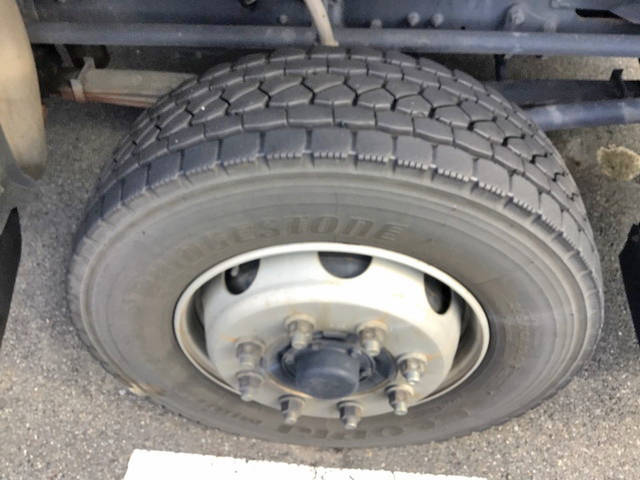 日野プロフィアアルミウイング大型（10t）[写真13]