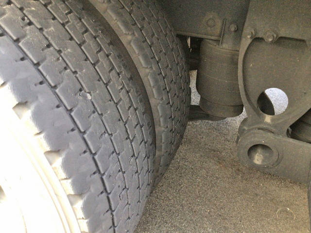 日野プロフィアアルミウイング大型（10t）[写真15]