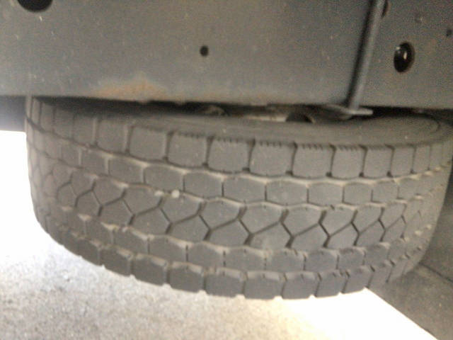 日野プロフィアアルミウイング大型（10t）[写真18]