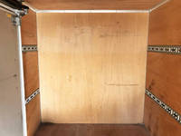 三菱ふそうキャンターアルミバン小型（2t・3t）[写真13]