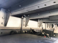 三菱ふそうキャンターアルミバン小型（2t・3t）[写真19]