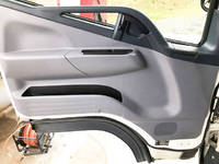 三菱ふそうキャンターアルミバン小型（2t・3t）[写真24]