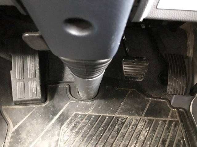 三菱ふそうキャンターアルミバン小型（2t・3t）[写真34]