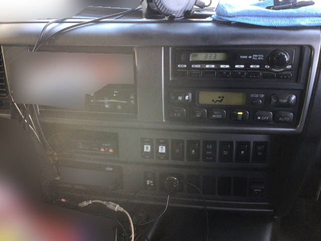 日野プロフィアバルク車（粉粒体運搬車）大型（10t）[写真27]